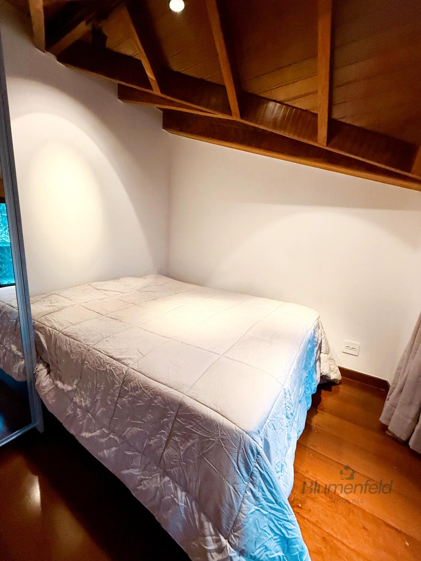 Casa à venda com 3 quartos, 4 suítes, 2 vagas e 400m² no Condomínio Country Club, Arujá (SP) — foto 28 de 30