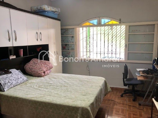 Casa, 4 quartos, 250 m² - Foto 11