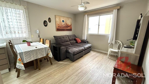 Apartamento em Meia Praia  -  Itapema