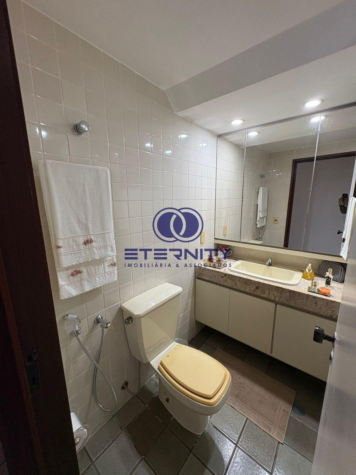 Apartamento à venda com 3 quartos, 1 suíte, 2 vagas e 168m² no Tamarineira, Recife (PE) — foto 4 de 30