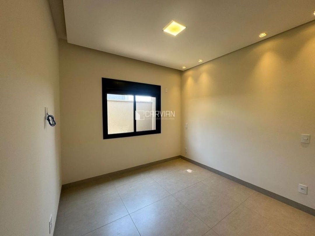 Casa à venda com 3 quartos, 3 suítes, 4 vagas e 192m² no Loteamento Terras de Florença, Ribeirão Preto (SP) — foto 16 de 30