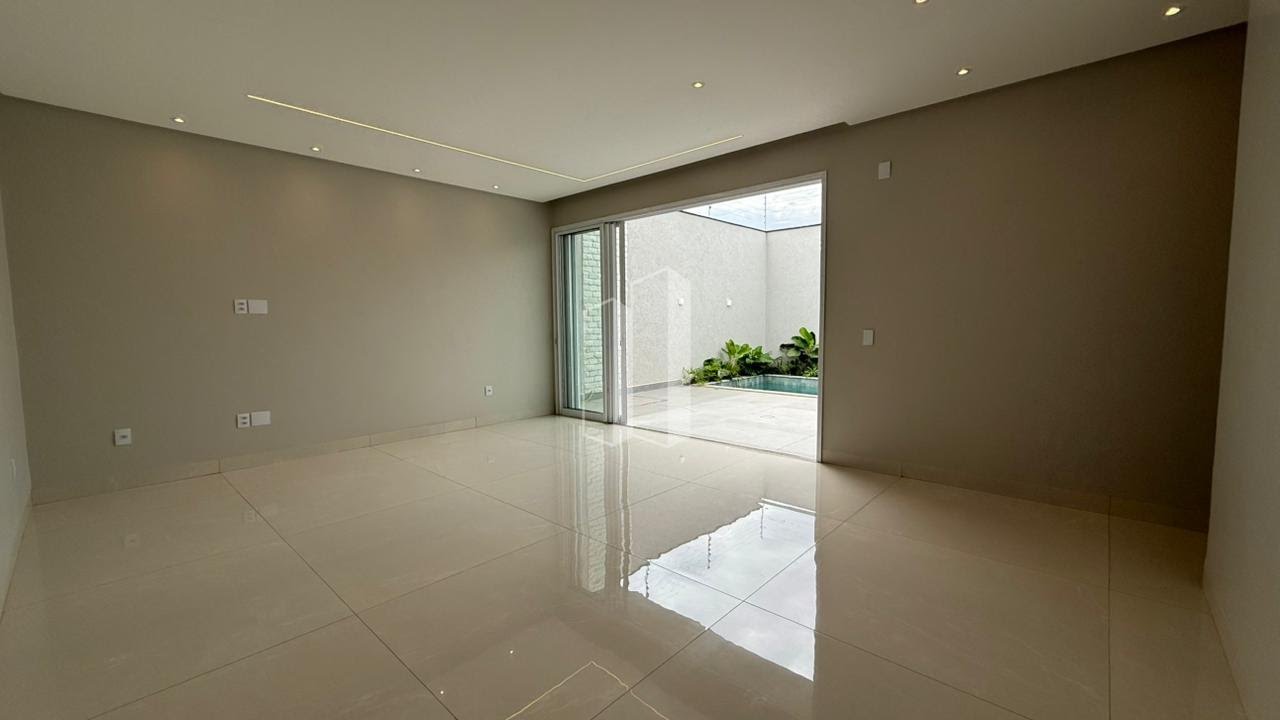 Casa à venda com 4 quartos, 4 suítes, 4 vagas e 207m² no Jardim Europa, Goiânia (GO) — foto 12 de 30