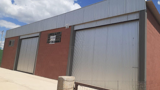 <p>Descubra o espaço ideal para o seu negócio em Bagé! Este amplo depósito para locação está localizado no bairro Castro Alves, uma região estratégica e de fácil acesso, perfeita para empresas que bus