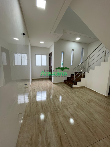 Sala e cozinha em conceito aberto