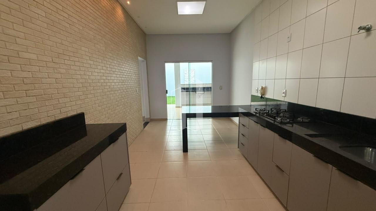 Casa à venda com 3 quartos, 3 suítes, 4 vagas e 240m² no Jardim Atlântico, Goiânia (GO) — foto 19 de 22