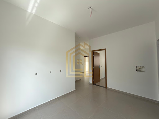 Casa à Venda no bairro Santa Felicidade, Cascavel: 2 Quartos, 52m²