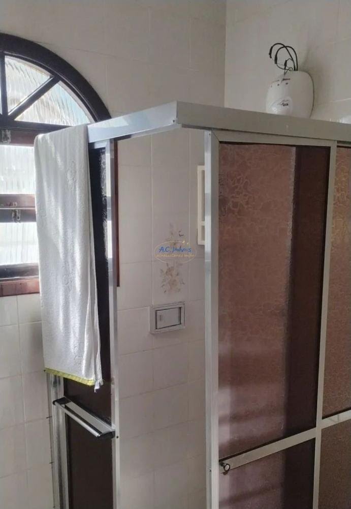 Casa à venda com 3 quartos, 1 suíte, 5 vagas e 189m² no Vila Caiçara, Praia Grande (SP) — foto 14 de 20