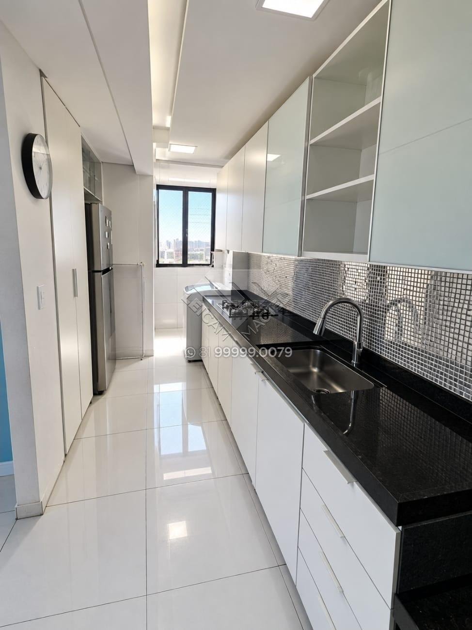 Compre Apartamento à venda na Encruzilhada com 3 quartos, 1 suíte, 64m² e lazer com piscina aquecida. Agende sua visita com Leicam Maciel!