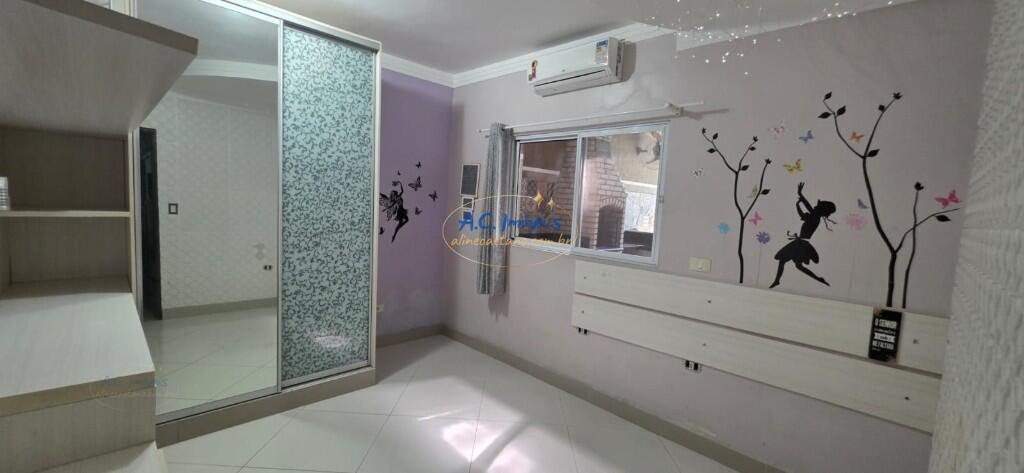 Casa à venda com 3 quartos, 1 suíte, 2 vagas e 230m² no Canto do Forte, Praia Grande (SP) — foto 11 de 30