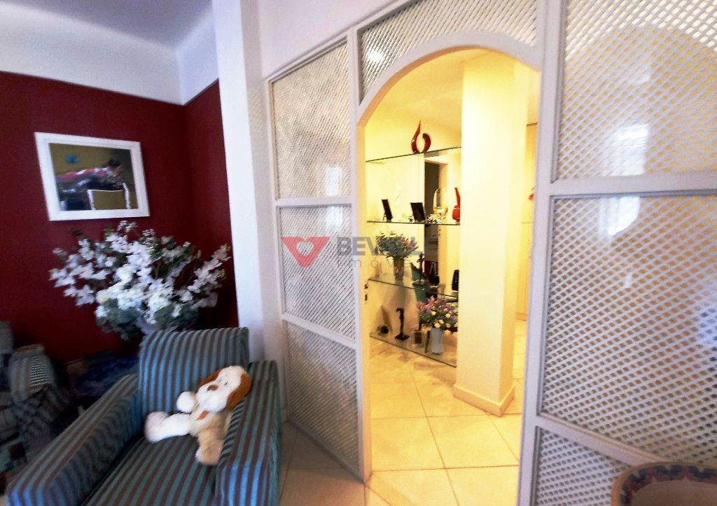 Apartamento à venda com 3 quartos, 5 banheiros, 1 vaga e 245m² no Copacabana, Rio de Janeiro (RJ) — foto 15 de 30