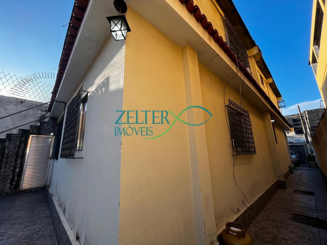 Casa à venda com 4 quartos, 2 suítes, 2 vagas e 251m² no Rocha Miranda, Rio de Janeiro (RJ) — foto 20 de 30