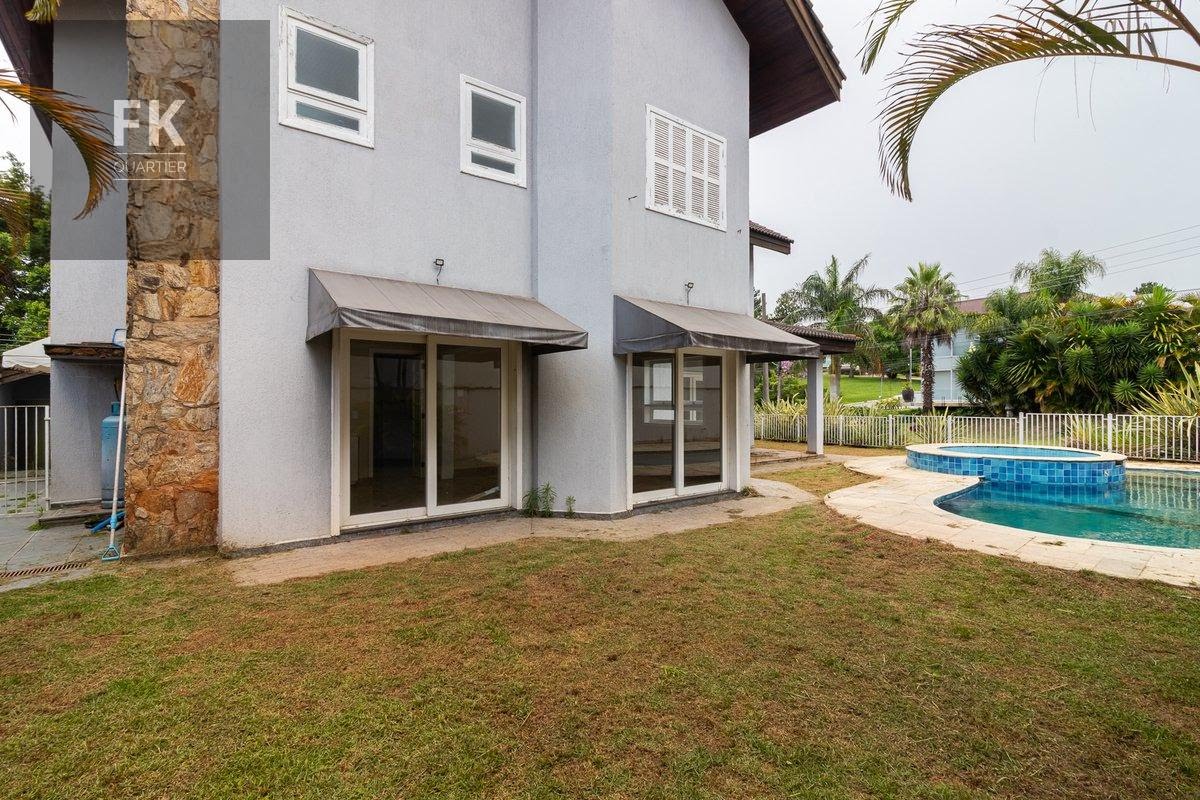 Casa à venda com 4 quartos, 4 suítes, 6 vagas e 415m² no Residencial Morada dos Lagos, Barueri (SP) — foto 11 de 29