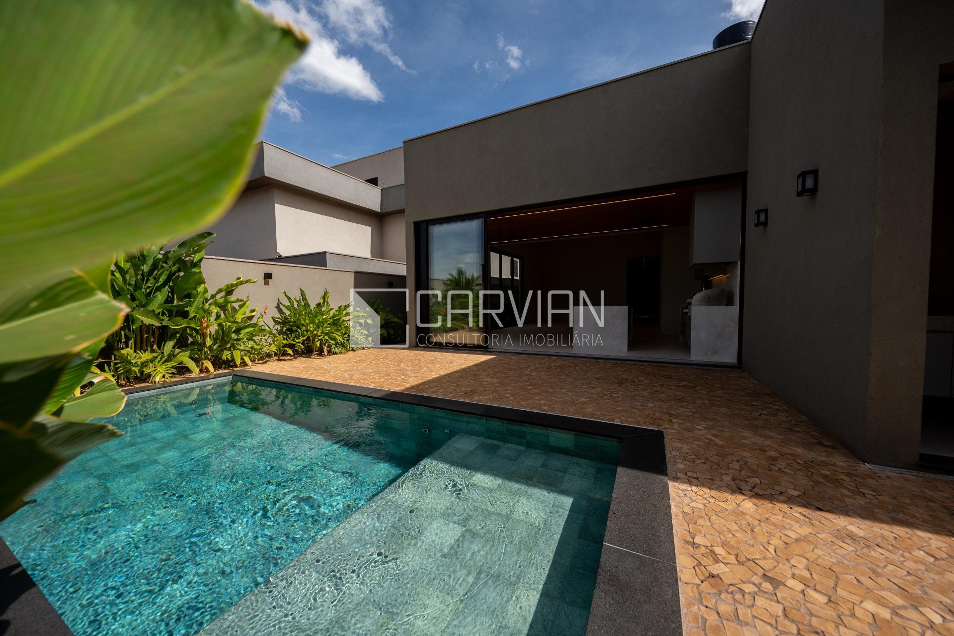 Casa à venda com 4 quartos, 4 suítes, 4 vagas e 261m² no Jardim Olhos D Agua, Ribeirão Preto (SP) — foto 20 de 30