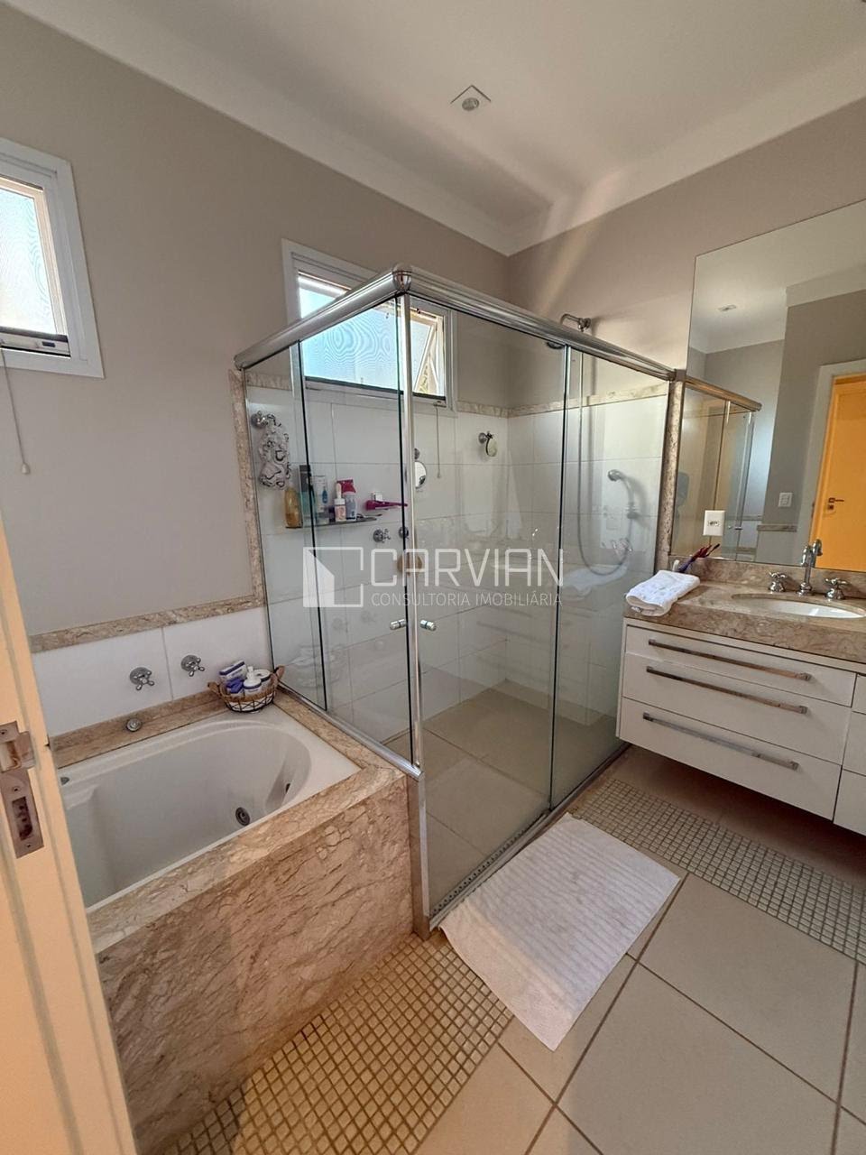 Casa à venda com 3 quartos, 3 suítes, 4 vagas e 350m² no Jardim Irajá, Ribeirão Preto (SP) — foto 21 de 29