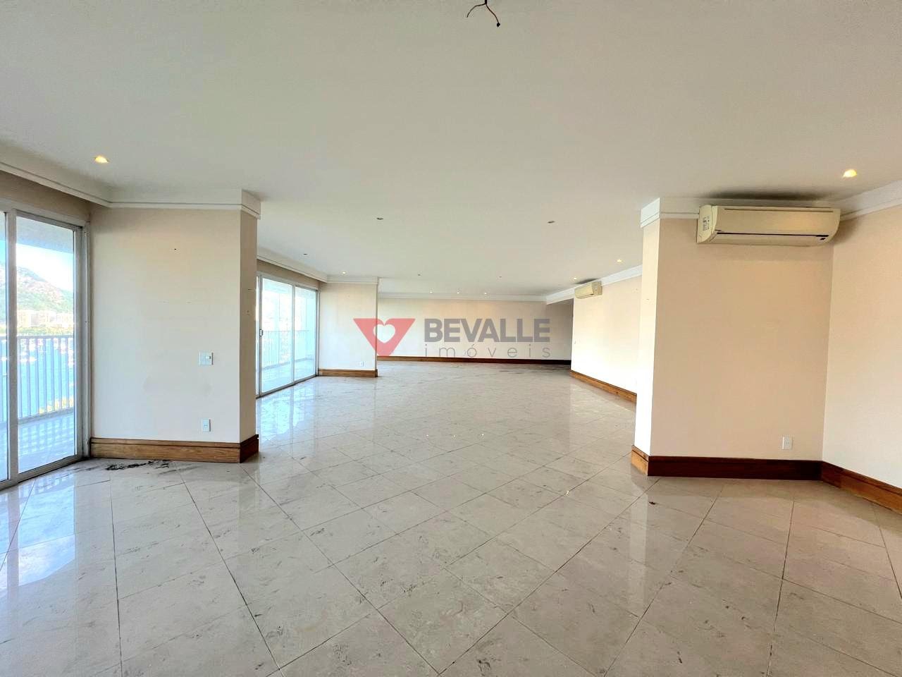 Apartamento à venda com 4 quartos, 2 suítes, 2 vagas e 490m² no Flamengo, Rio de Janeiro (RJ) — foto 23 de 30