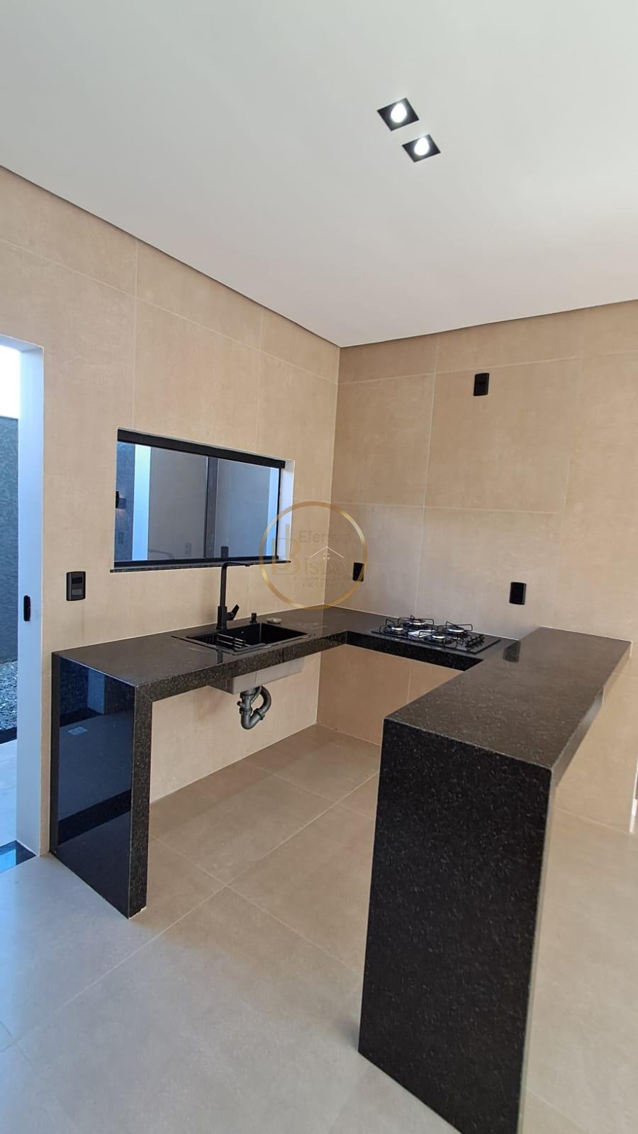 Apartamento à venda com 2 quartos, 2 banheiros, 1 vaga e 80m² no Coroa Vermelha, Santa Cruz Cabrália — foto principal
