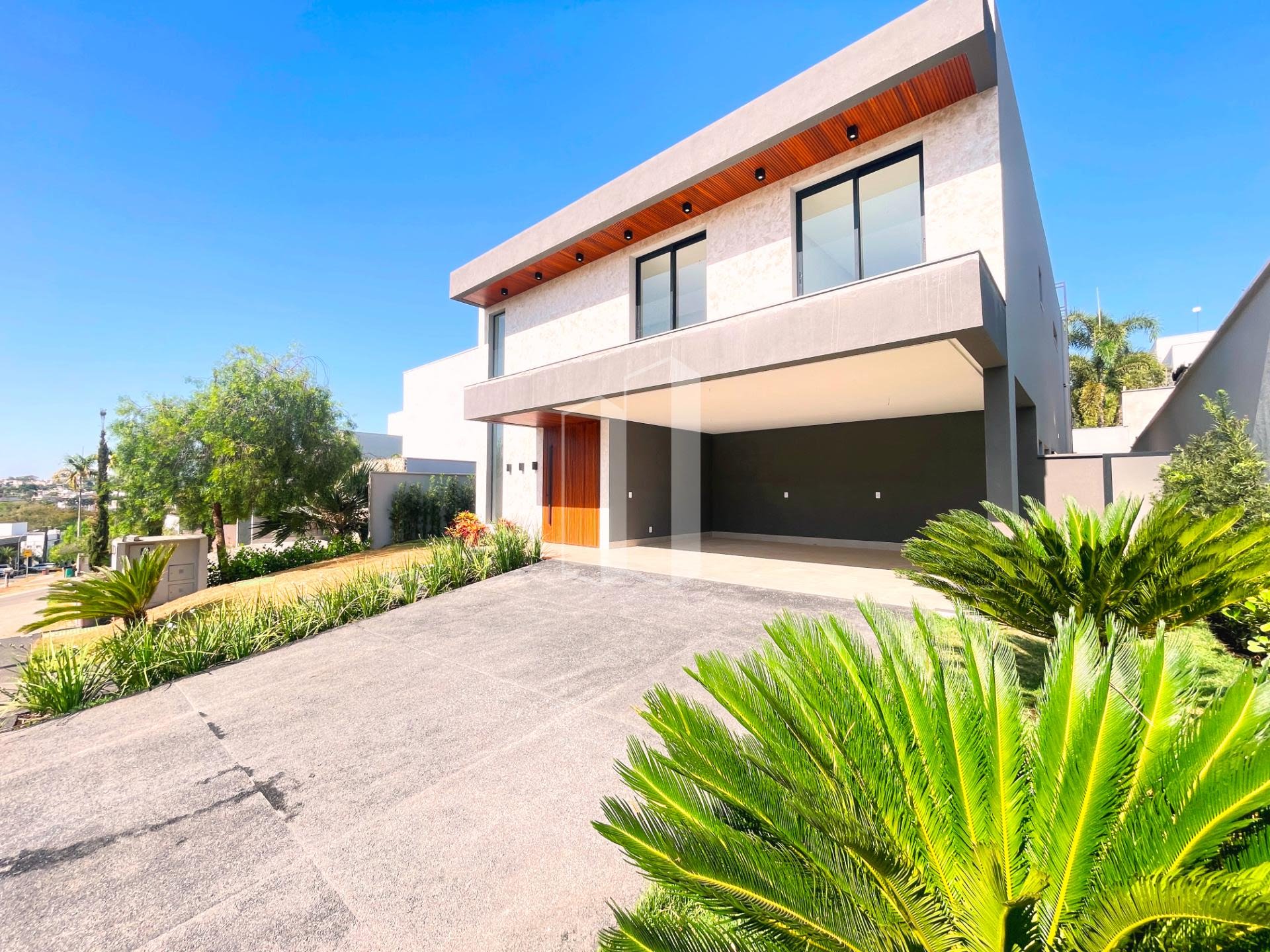 Casa à venda com 5 quartos, 5 suítes, 4 vagas e 380m² no Alphaville Flamboyant Residencial Araguaia, Goiânia (GO) — foto 16 de 16