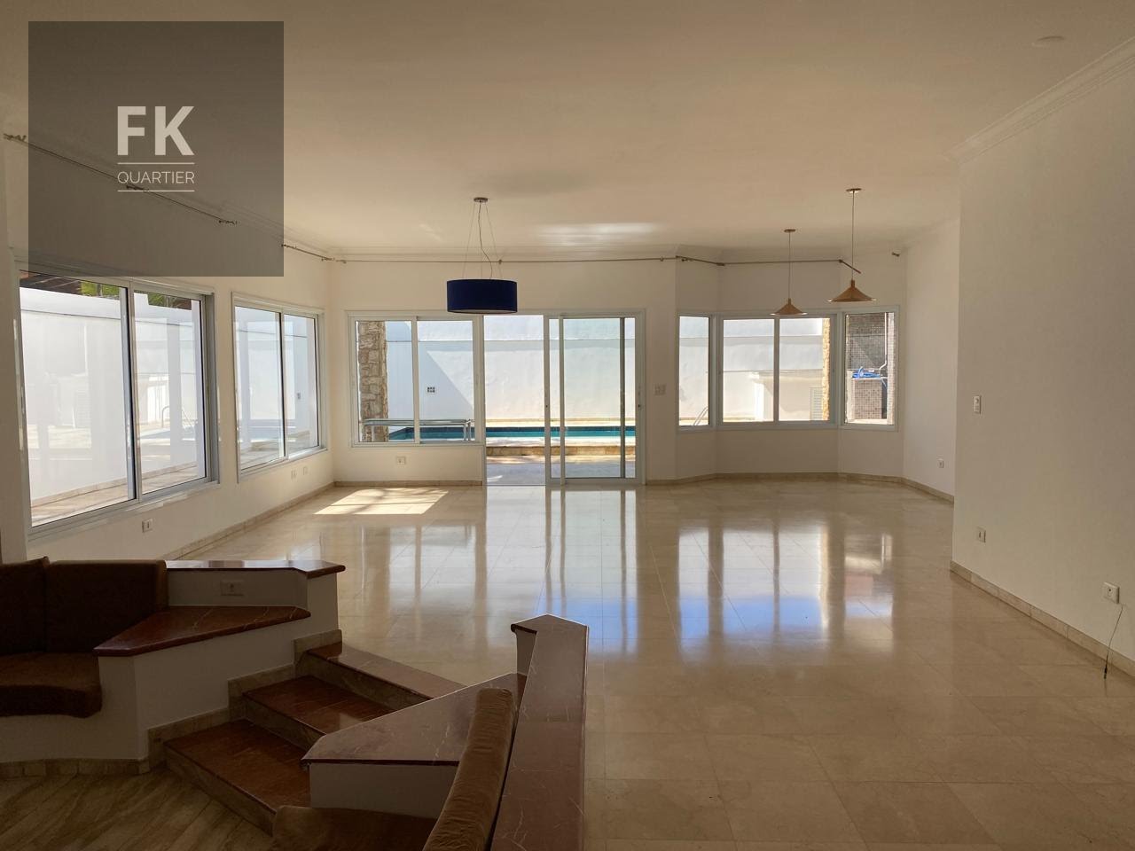 Casa para alugar com 4 quartos, 4 suítes, 3 vagas e 420m² no Alphaville Residencial Dois, Barueri (SP) — foto 3 de 17