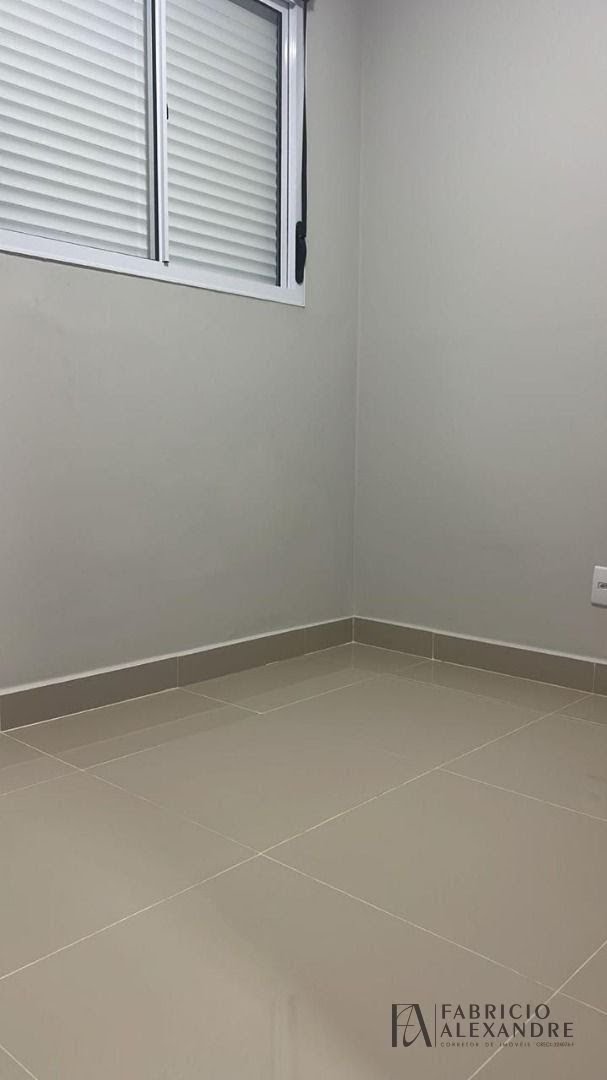 Casa à venda com 3 quartos, 1 suíte, 2 vagas e 90m² no Parque Lombardia, São José do Rio Preto (SP) — foto 13 de 30