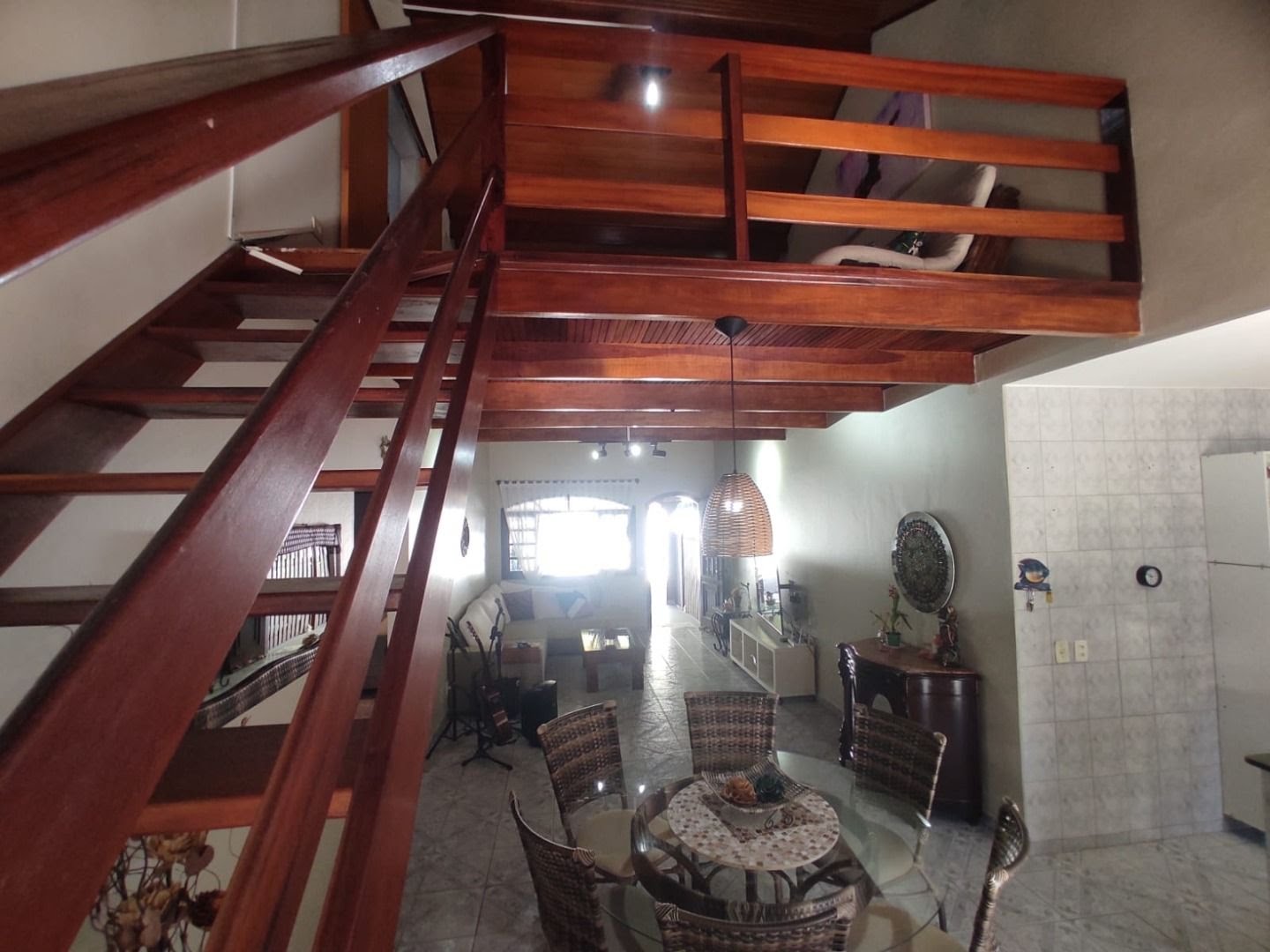 Casa à venda com 6 quartos, 5 banheiros, 4 vagas e 200m² no Itaguá, Ubatuba (SP) — foto 12 de 29