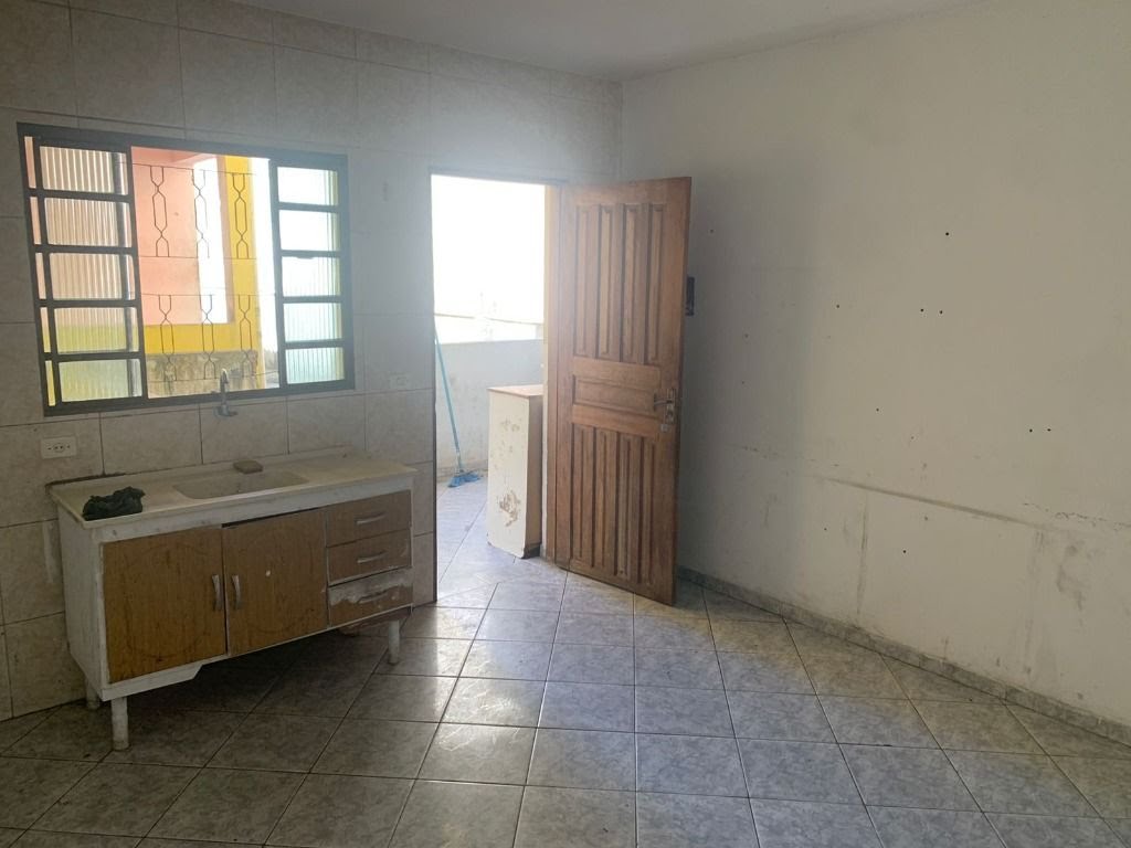 Casa à venda com 6 quartos, 5 banheiros, 4 vagas e 270m² no Parque Rodrigo Barreto, Arujá (SP) — foto 5 de 14