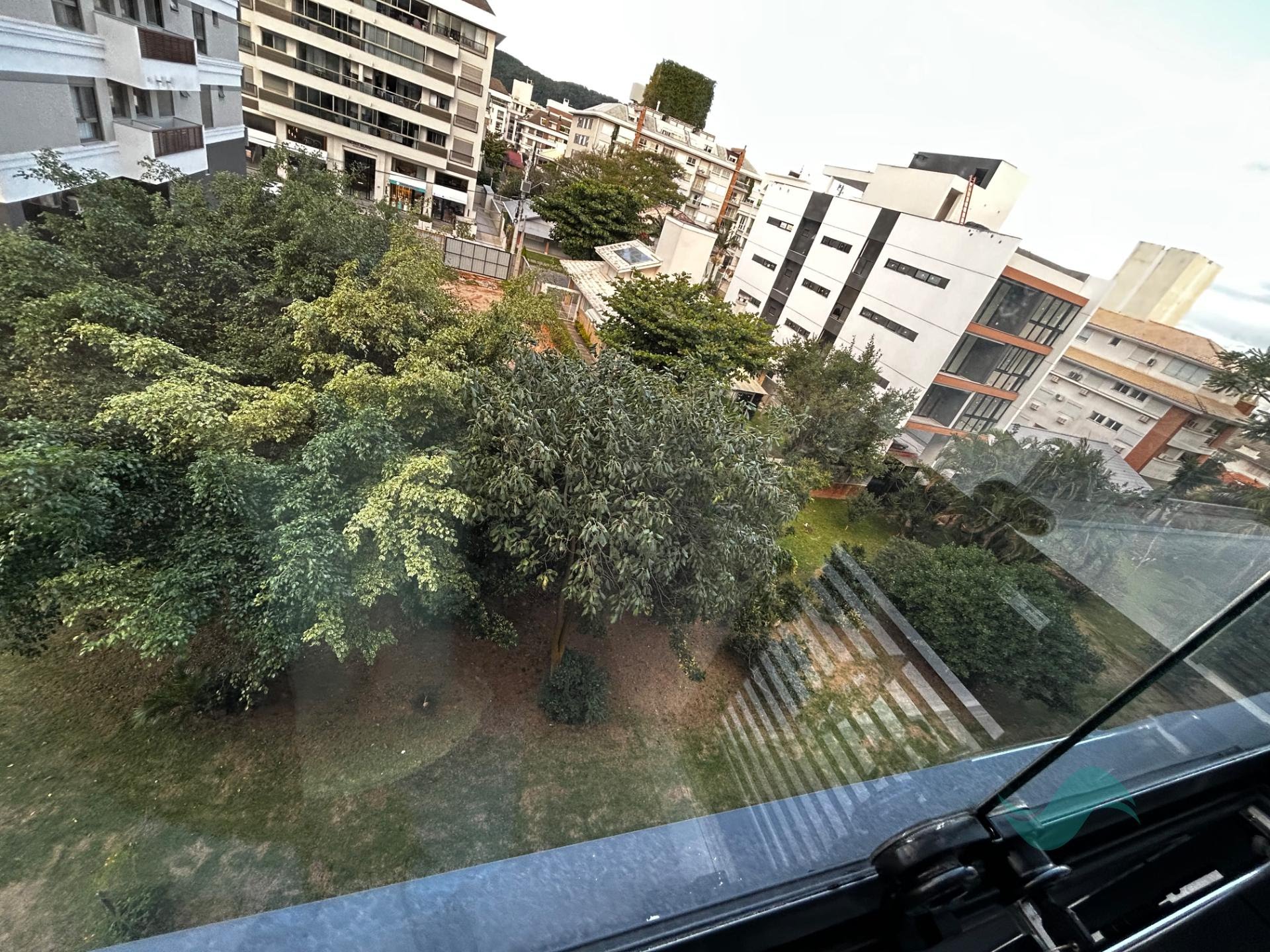 Apartamento à venda com 3 suítes, 2 vagas e 127m² no Jurerê, Florianópolis (SC) — foto 11 de 19