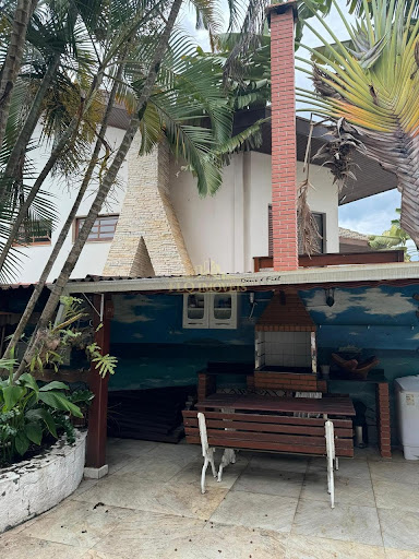 Casa de Condomínio em Vila Zezé  -  Jacareí