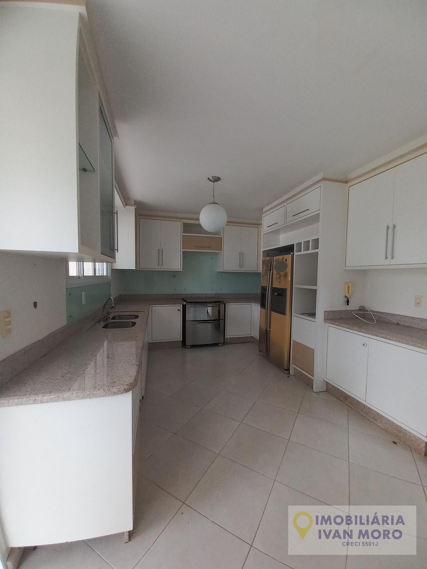 Casa à venda com 5 quartos, 3 suítes, 2 vagas e 286m² no Jurerê, Florianópolis (SC) — foto 25 de 30