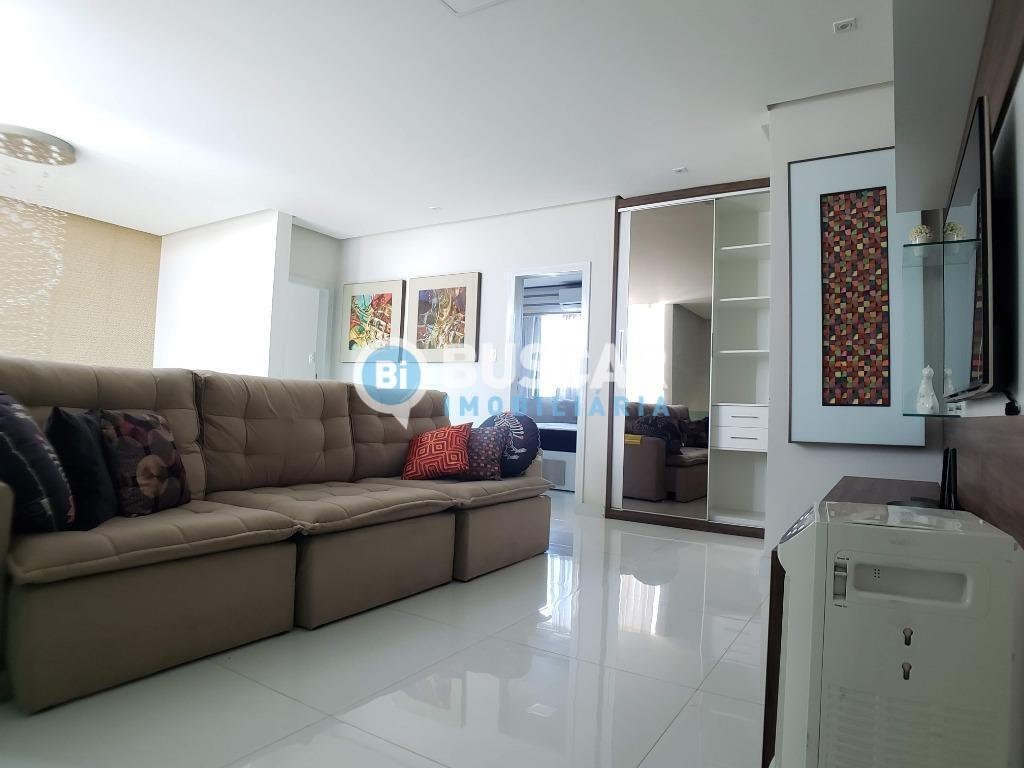 Casa para alugar com 4 quartos, 3 suítes, 2 vagas e 346m² no Papagaio, Feira de Santana (BA) — foto 11 de 21