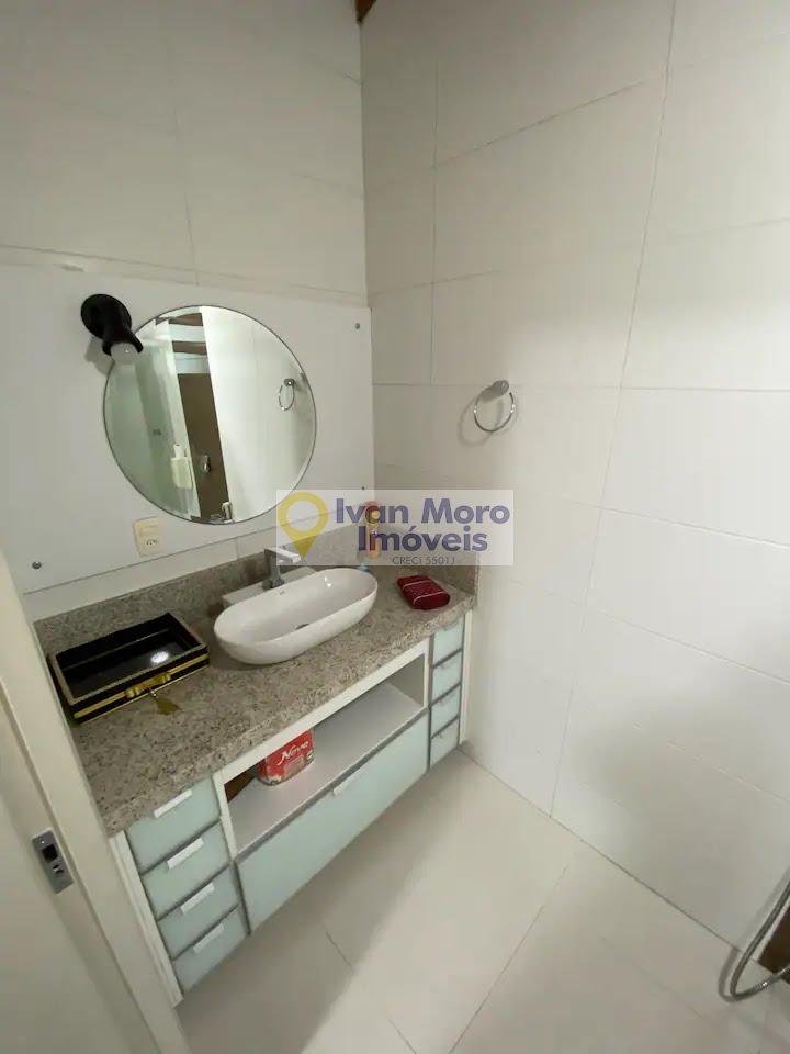 Casa para alugar com 4 quartos, 3 suítes, 3 vagas e 350m² no Daniela, Florianópolis (SC) — foto 20 de 30