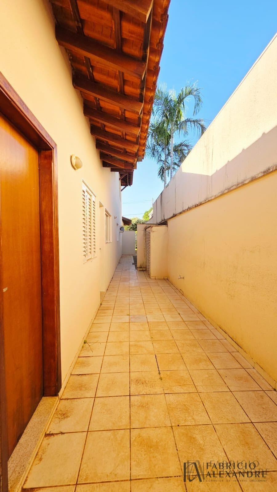 Casa à venda com 3 quartos, 3 suítes, 4 vagas e 220m² no Parque Residencial Damha, São José do Rio Preto (SP) — foto 4 de 30