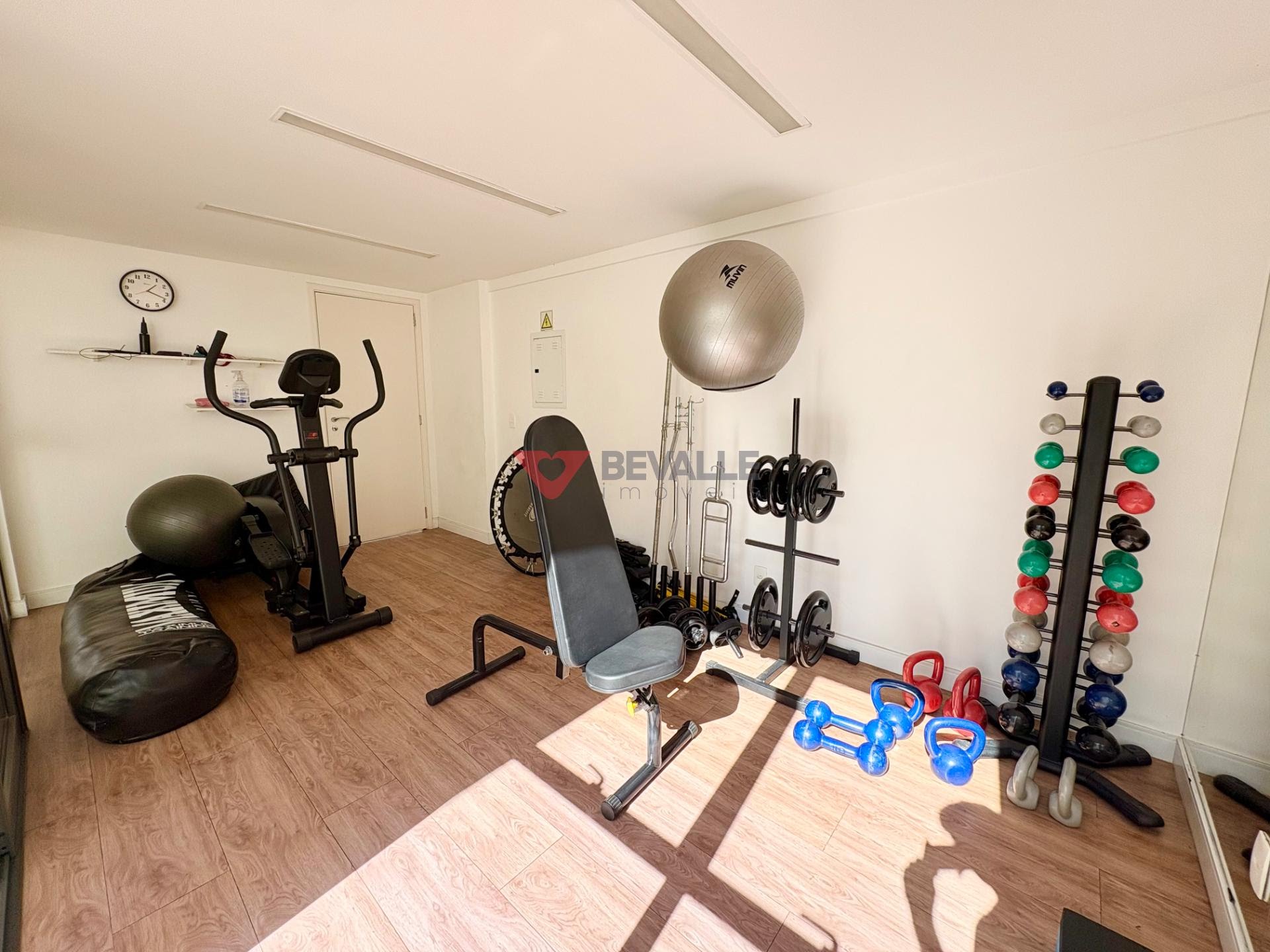 Apartamento à venda com 4 quartos, 4 suítes, 3 vagas e 151m² no Botafogo, Rio de Janeiro (RJ) — foto 20 de 30