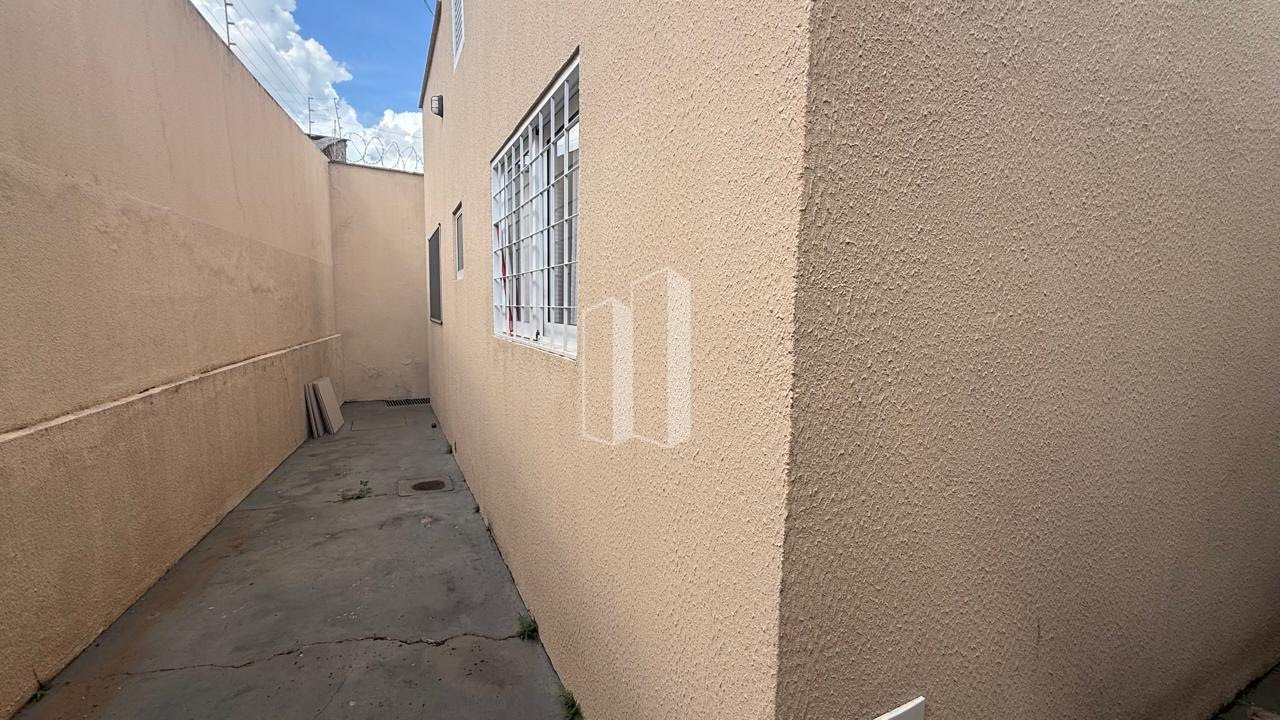 Casa à venda com 6 quartos, 3 suítes, 6 vagas e 360m² no Setor Sul, Goiânia (GO) — foto 11 de 30