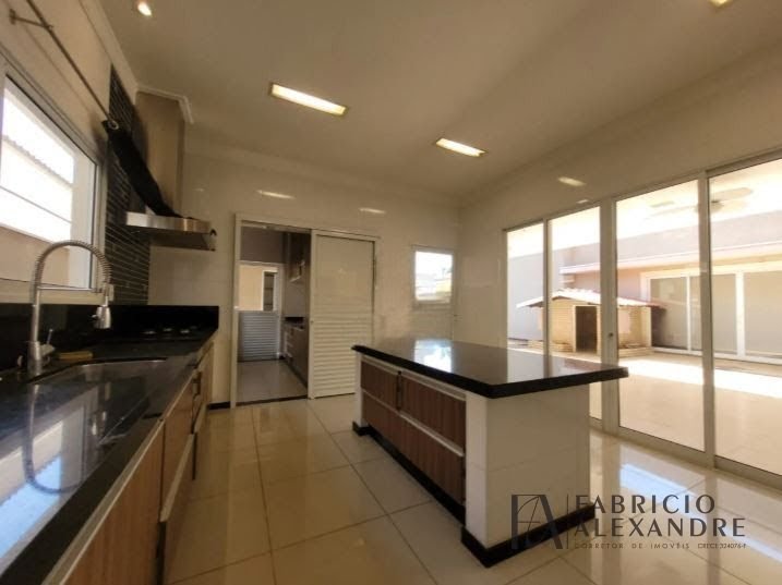 Casa à venda com 4 quartos, 4 suítes, 3 vagas e 343m² no Village Mirassol I, Mirassol (SP) — foto 21 de 28