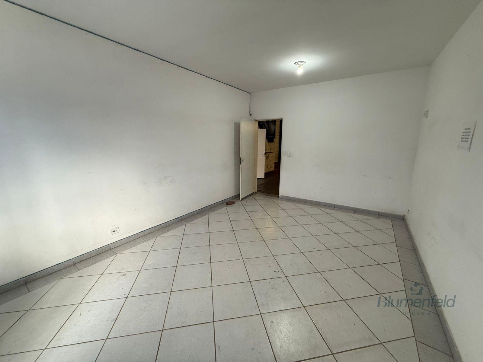Comercial à venda com 1530m² no Centro Industrial, Arujá (SP) — foto 28 de 30