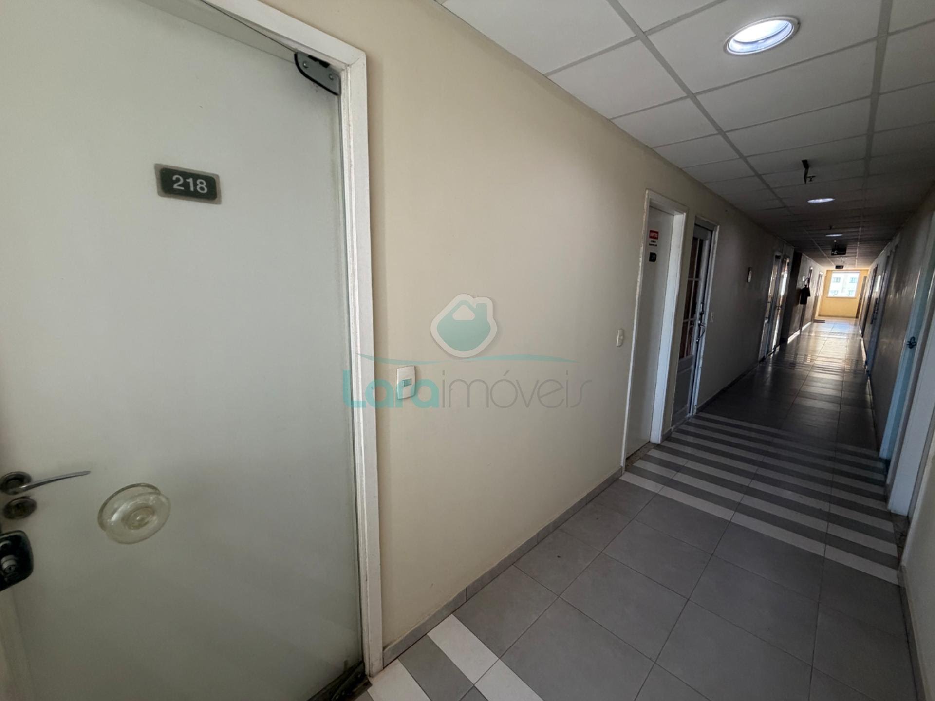 Comercial à venda com 1 banheiro, 1 vaga e 27m² no Imbetiba, Macaé (RJ) — foto 13 de 19
