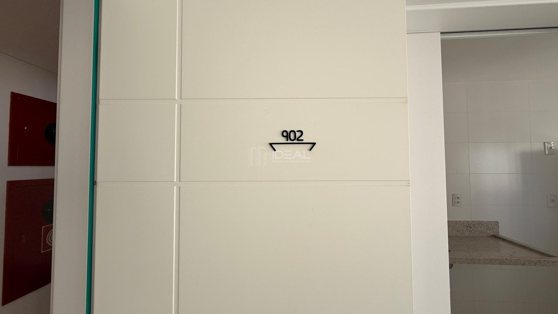 Apartamento à venda com 3 quartos, 1 suíte, 2 vagas e 92m² no Parque Avenida Pelinca, Campos dos Goytacazes (RJ) — foto 20 de 30