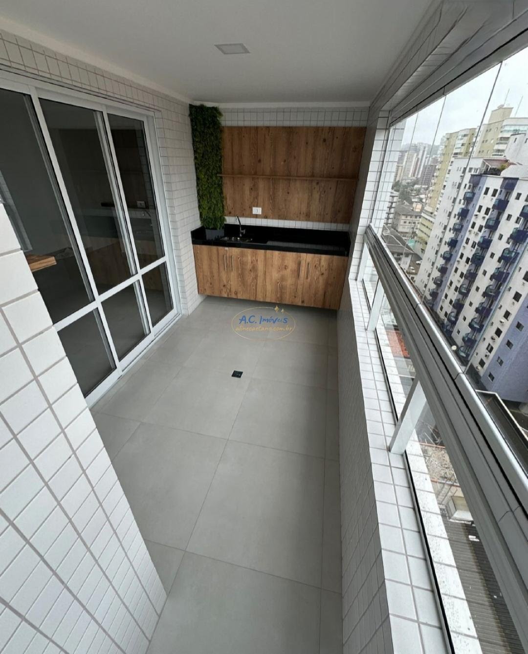 Apartamento à venda com 2 quartos, 2 banheiros, 1 vaga e 84m² no Canto do Forte, Praia Grande — foto principal