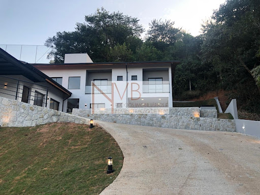 Resid. Village Morro Alto: 4 Suítes, 315m² por R$1.990.000