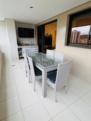 Varanda Elos Trinità Imobiliária Ilha Pura