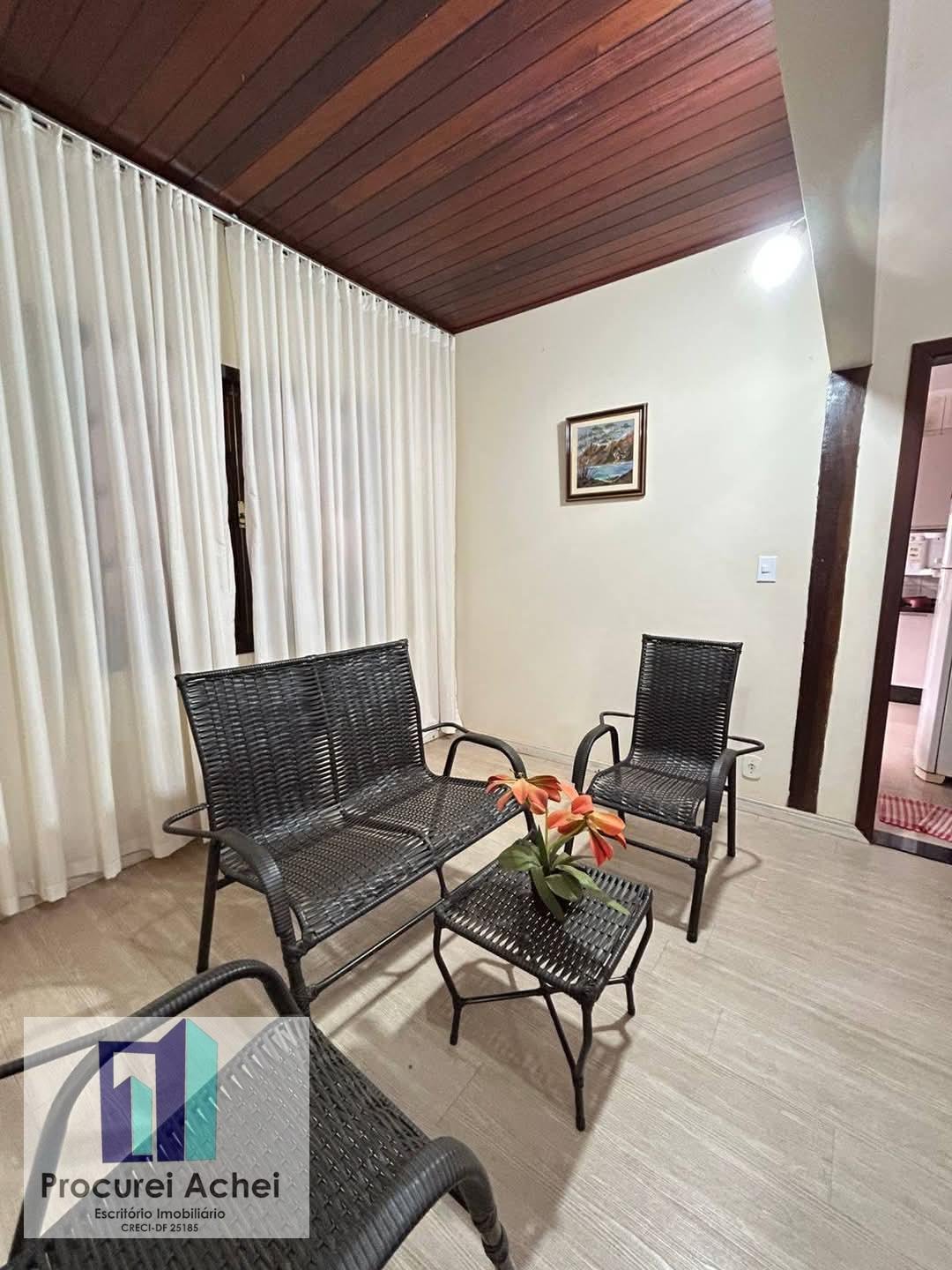 Casa à venda com 3 quartos, 2 suítes, 4 vagas e 926m² no Setor Habitacional Vicente Pires, Brasília (DF) — foto 19 de 27