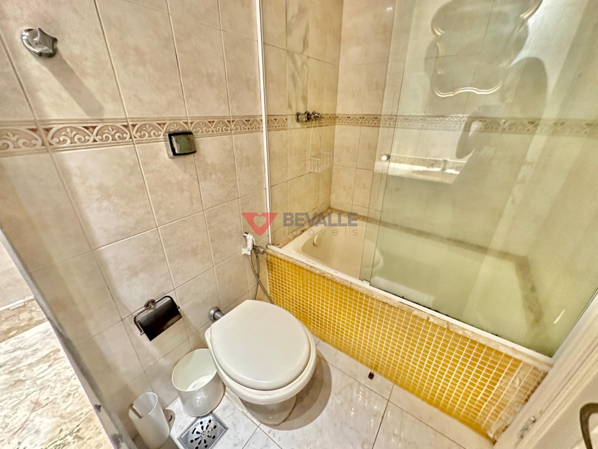 Apartamento à venda com 4 quartos, 1 suíte, 1 vaga e 130m² no Leblon, Rio de Janeiro (RJ) — foto 23 de 30
