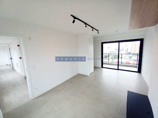 Apartamento em Pinheiros com 02 dormitórios - São Paulo, SP