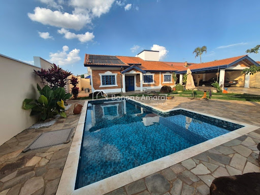 Chácara, 3 quartos, 300 m² - Foto 1