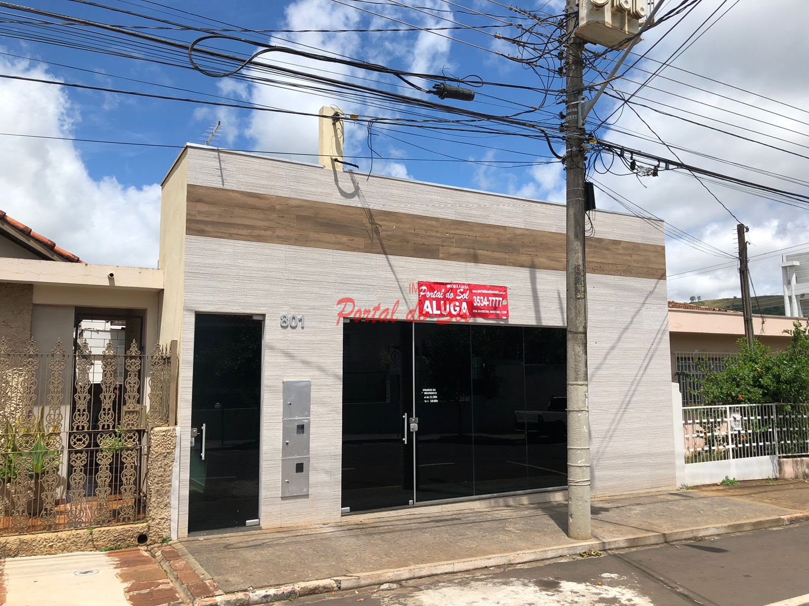 Comercial à venda com 3 banheiros e 135m² no Centro, Santo Antônio da Platina (PR) — foto 4 de 23