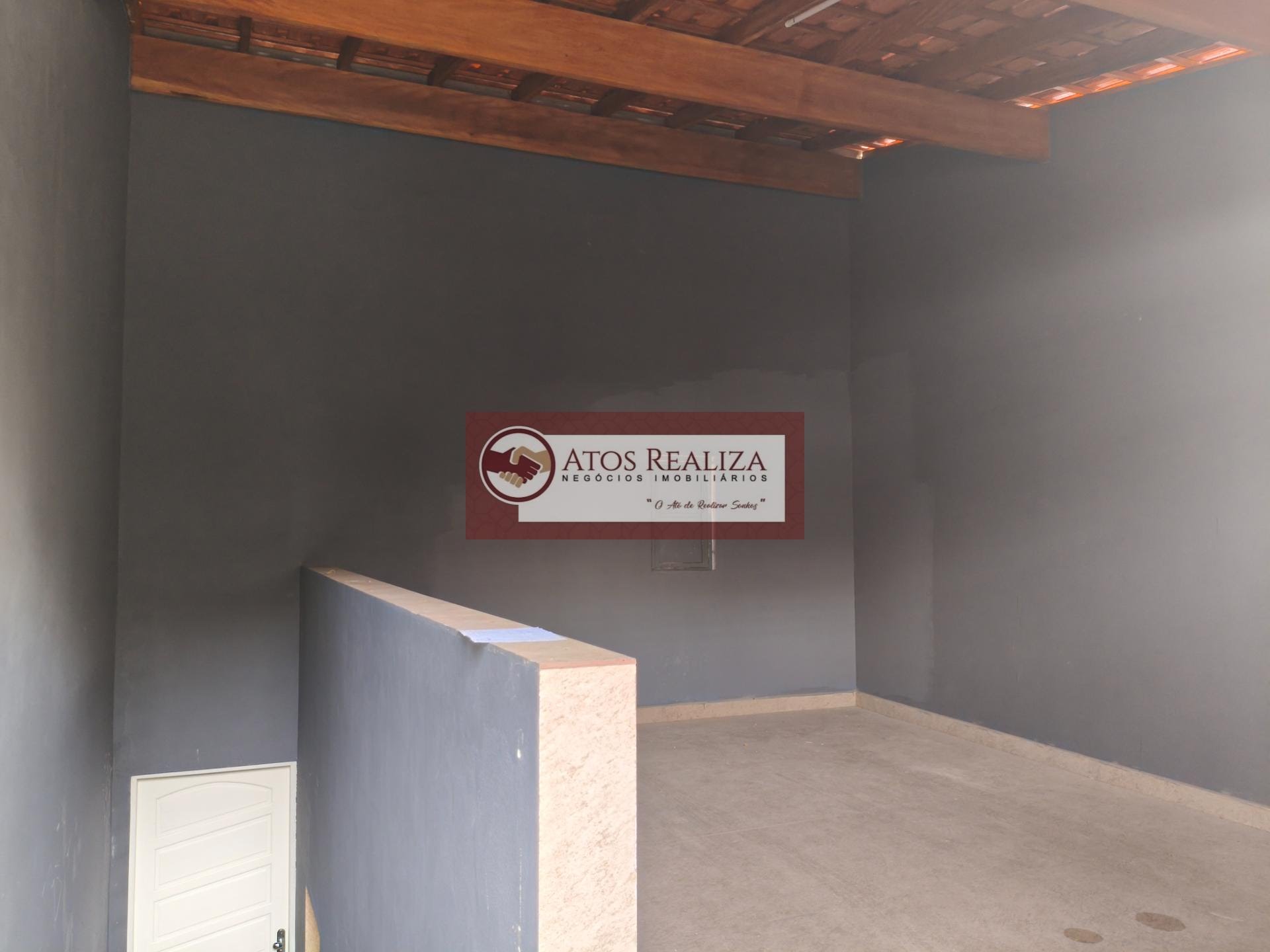 Casa para alugar com 3 quartos, 1 banheiro, 2 vagas e 80m² no Jardim das Imbuias, São Paulo — foto principal