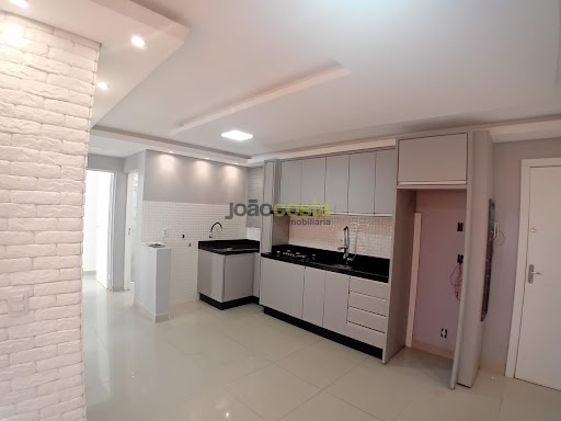 Apartamento à Venda em Palhoça: 2 Quartos, 47m², R$250 Mil