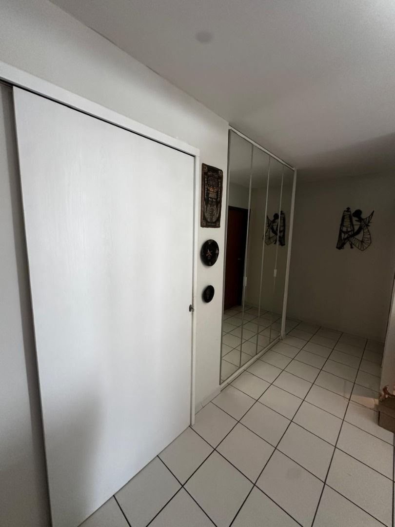 Apartamento à venda com 3 quartos, 1 suíte, 2 vagas e 97m² no Casa Forte, Recife (PE) — foto 10 de 30