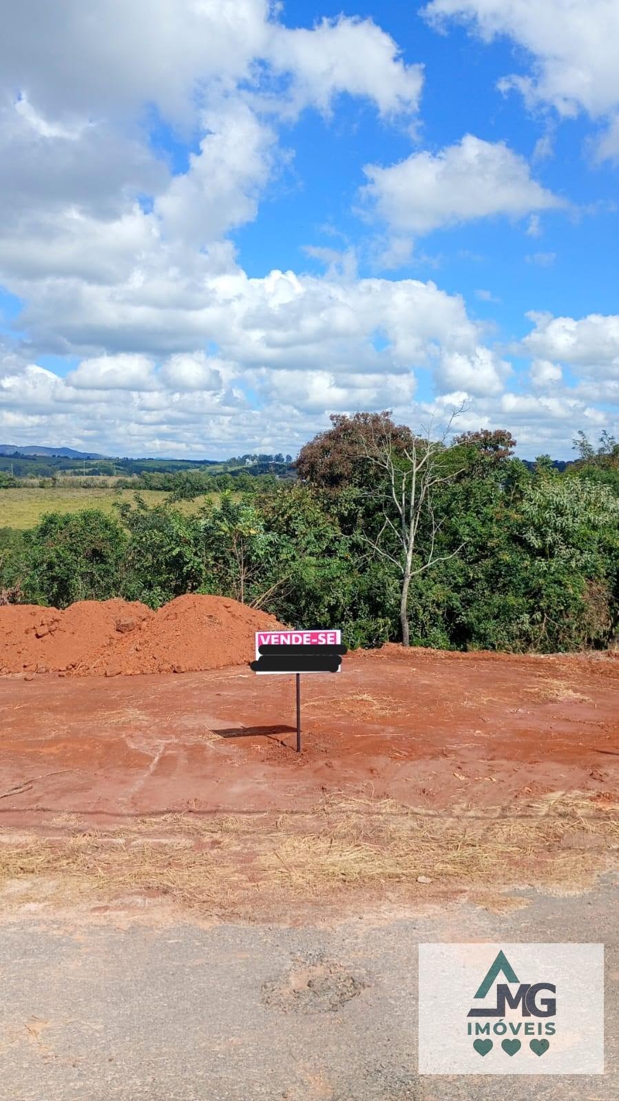 Terreno à venda com 214m² de terreno no Alto da Colina, Três Corações — foto principal
