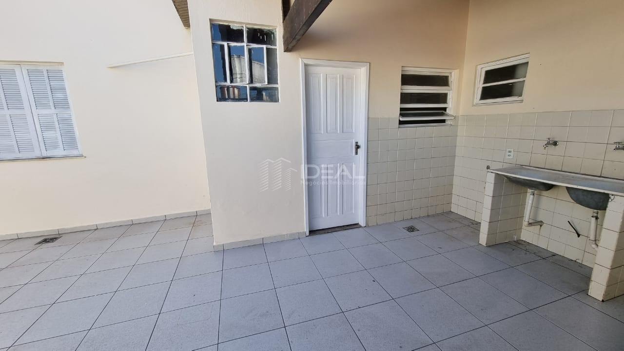 Casa à venda com 3 quartos, 1 suíte, 2 vagas e 127m² no Parque São Caetano, Campos dos Goytacazes (RJ) — foto 9 de 22